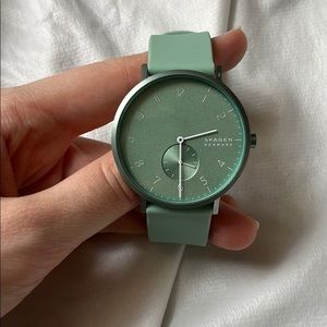 Skagen sage silicon band watch